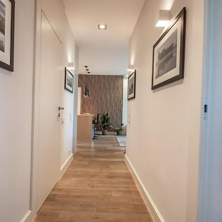 Inpoint 2-rooms With Bath, Balcony, Parking And View - Wawel Castle Apartment