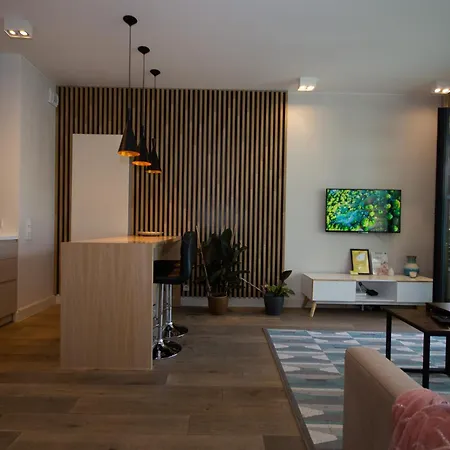 Inpoint 2-rooms With Bath, Balcony And View - Wawel Castle Appartement