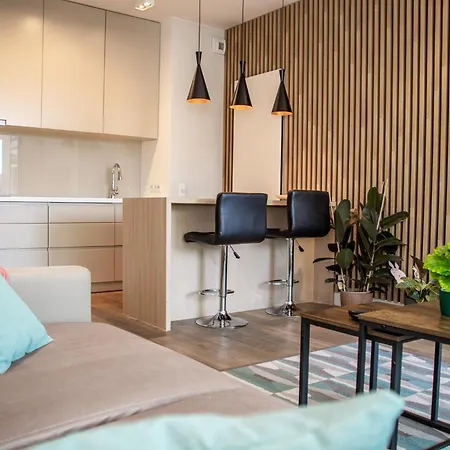 Inpoint 2-rooms With Bath, Balcony And View - Wawel Castle Cracovie