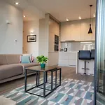 Inpoint 2-rooms With Bath, Balcony And View - Wawel Castle Apartmán Krakov
