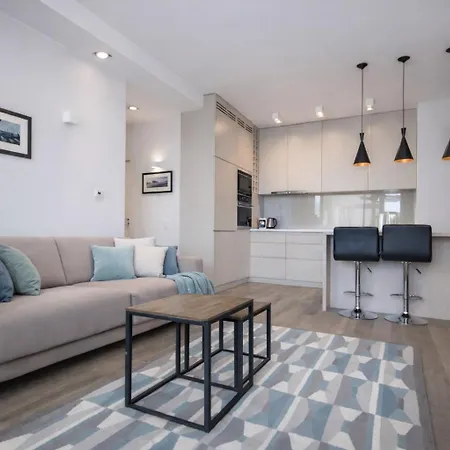 Inpoint 2-rooms With Bath, Balcony And View - Wawel Castle Apartman Krakkó